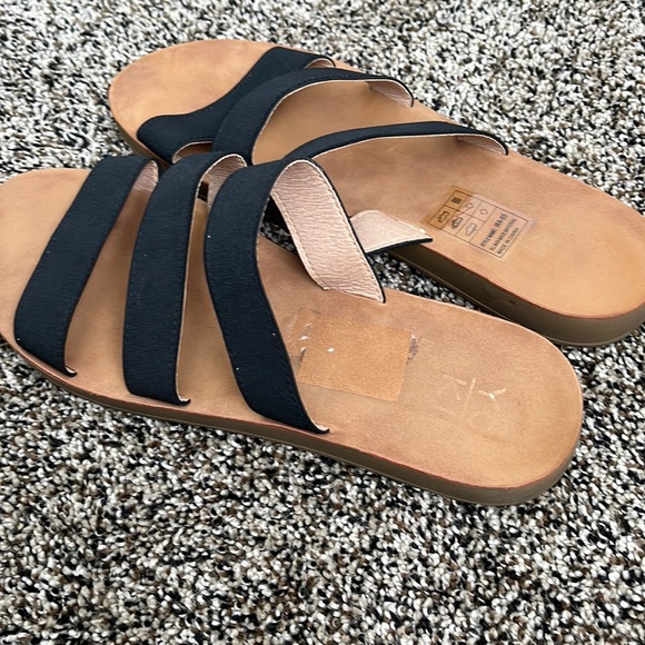 Yoki Black Strappy Sandals, worn once - Picture 3 of 6